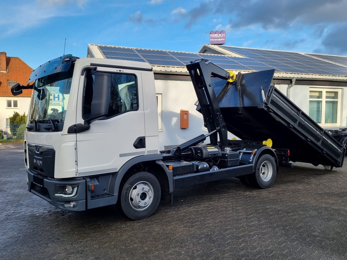 MAN TGL 8.160 BL City Abollkipper 6t Schaltgetriebe - Camion ampliroll: photos 1 MAN TGL 8.160 BL City Abollkipper 6t Schaltgetriebe - Camion ampliroll: photos 1
