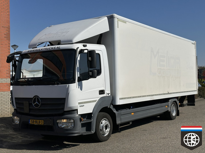 Mercedes-Benz ATEGO 1221 GOOD TYRES / TAIL LIFT - Camion fourgon: photos 2 Mercedes-Benz ATEGO 1221 GOOD TYRES / TAIL LIFT - Camion fourgon: photos 2