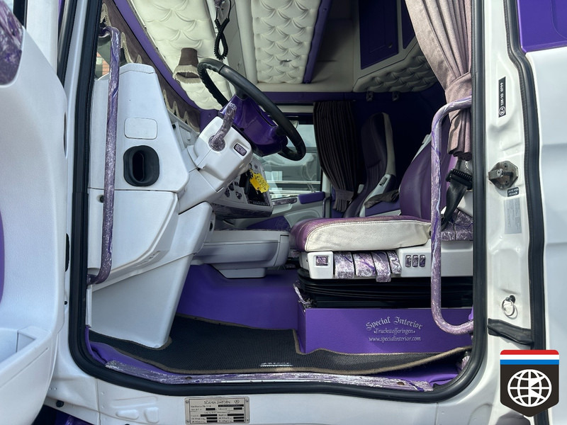 Scania R 500 B 6X2*4 PLANTS COMBI - FULL AIR - RETARDER - 2X TAILLIFT - SPECIAL INTERIOR - CONCOURSTAAT - Camion frigorifique: photos 5 Scania R 500 B 6X2*4 PLANTS COMBI - FULL AIR - RETARDER - 2X TAILLIFT - SPECIAL INTERIOR - CONCOURSTAAT - Camion frigorifique: photos 5