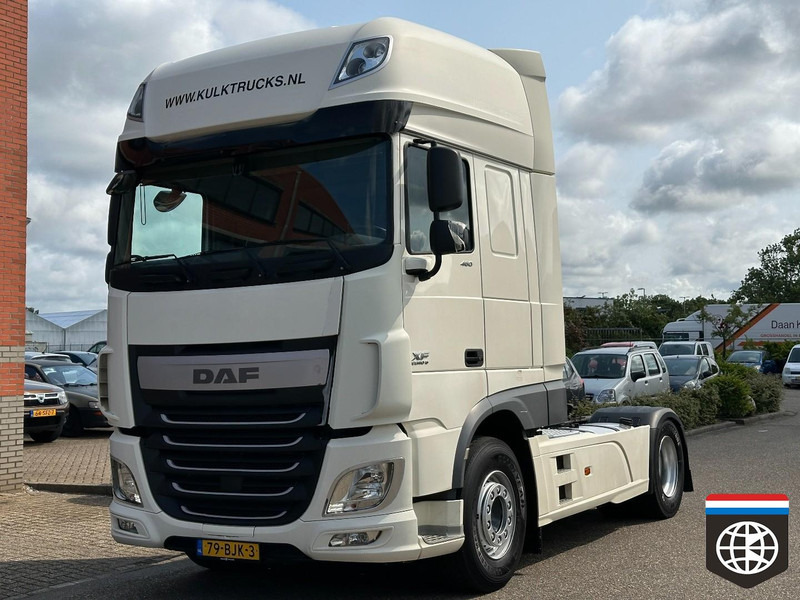 DAF XF 460 FT 2 X TANK / SIDE SKIRTS / HOLLAND TRUCK - Tracteur routier: photos 2 DAF XF 460 FT 2 X TANK / SIDE SKIRTS / HOLLAND TRUCK - Tracteur routier: photos 2