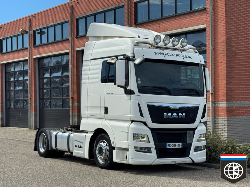 MAN TGX 18 480 RETARDER / CLEAN TRUCK / 2x TANK / NIGHT AC - Tracteur routier: photos 3 MAN TGX 18 480 RETARDER / CLEAN TRUCK / 2x TANK / NIGHT AC - Tracteur routier: photos 3