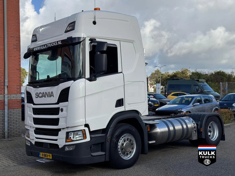Scania R 410 LNG LNG - RETARDER - STANDKLIM - LOW KM - Tracteur routier: photos 2 Scania R 410 LNG LNG - RETARDER - STANDKLIM - LOW KM - Tracteur routier: photos 2