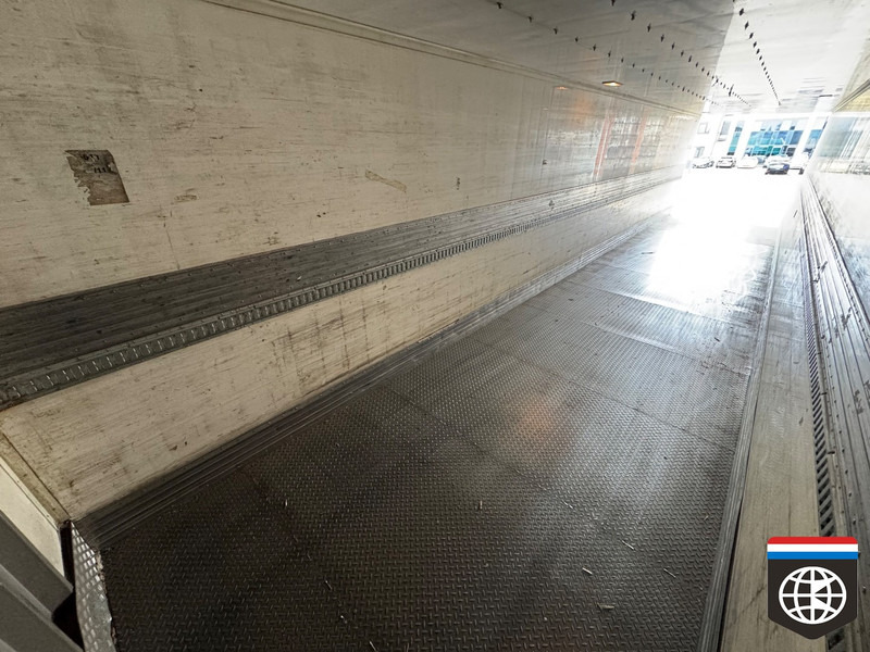 Van Hool 3B0049 CARRIER / BPW DRUMBRAKE - Semi-remorque frigorifique: photos 2 Van Hool 3B0049 CARRIER / BPW DRUMBRAKE - Semi-remorque frigorifique: photos 2