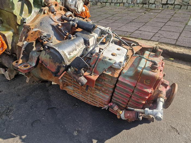 Moteur Mercedes-Benz OM401: photos 8 Moteur Mercedes-Benz OM401: photos 8