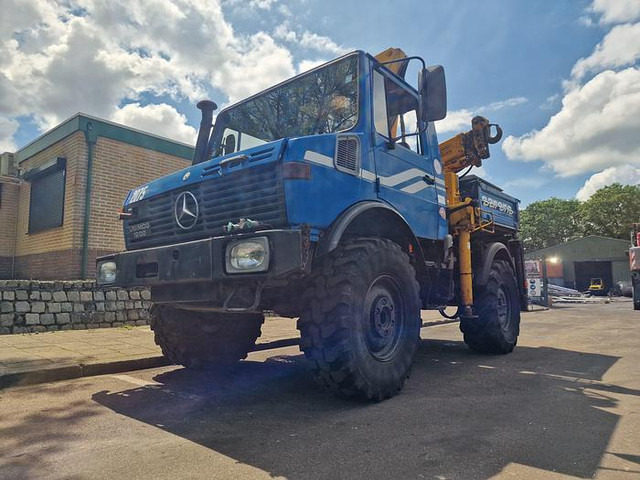 Mercedes-Benz U 1200 4X4 - Camion grue: photos 1 Mercedes-Benz U 1200 4X4 - Camion grue: photos 1
