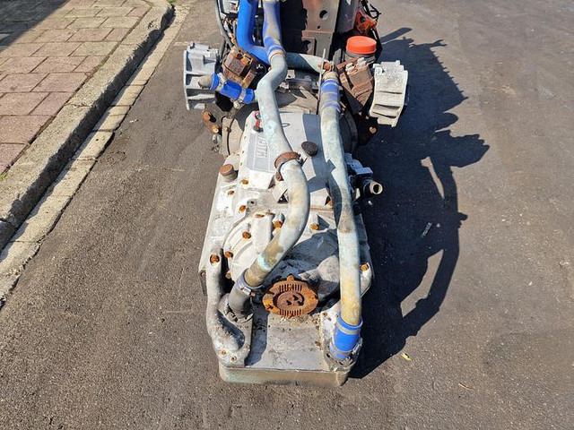 Voith Turbo Diwabus 864.5 - Pièces de rechange: photos 2 Voith Turbo Diwabus 864.5 - Pièces de rechange: photos 2