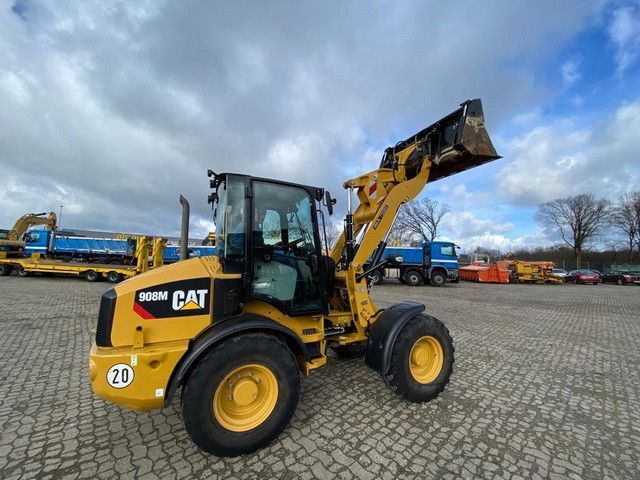 CAT 908M, 4+1 Schaufel, Palettengabel, wenig Std. - Chargeuse sur pneus: photos 5 CAT 908M, 4+1 Schaufel, Palettengabel, wenig Std. - Chargeuse sur pneus: photos 5