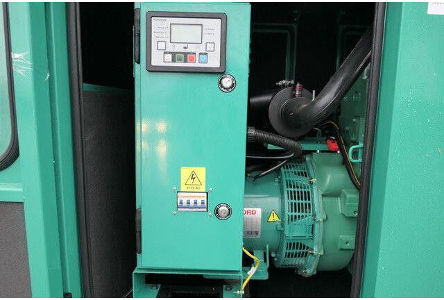 Cummins Stromgenerator,30 kVA,Mehrfach auf Lager - Groupe électrogène: photos 4 Cummins Stromgenerator,30 kVA,Mehrfach auf Lager - Groupe électrogène: photos 4