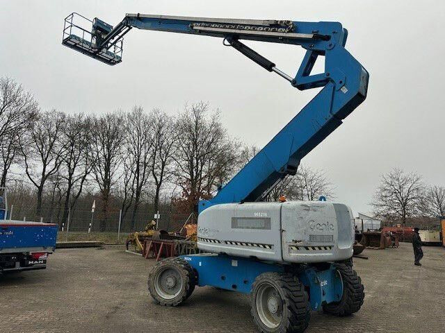 Genie Z 80/60, Arbeitshöhe 25,77m., Allrad, Gelände - Nacelle articulée: photos 2 Genie Z 80/60, Arbeitshöhe 25,77m., Allrad, Gelände - Nacelle articulée: photos 2