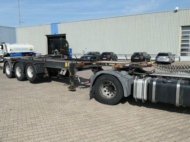 LAG O-3-CC, Tankcontainer, 20 & 30 Fuß,BPW,Luft-Li - Semi-remorque surbaissé: photos 2 LAG O-3-CC, Tankcontainer, 20 & 30 Fuß,BPW,Luft-Li - Semi-remorque surbaissé: photos 2