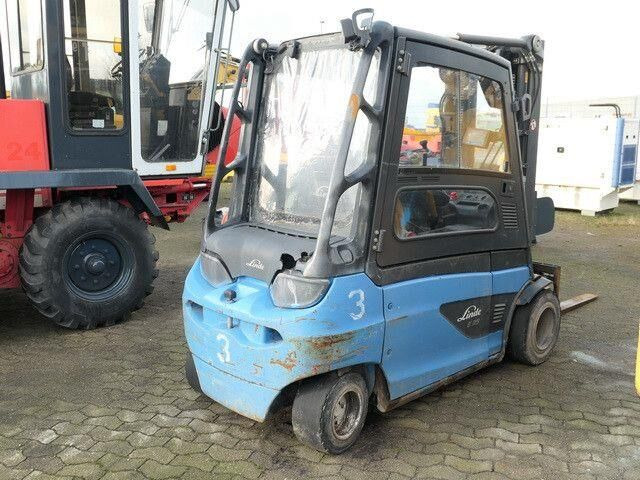 Linde E35L-01, Traglast 3.500kg., Hubhöhe 3.750mm - Chariot élévateur: photos 5 Linde E35L-01, Traglast 3.500kg., Hubhöhe 3.750mm - Chariot élévateur: photos 5