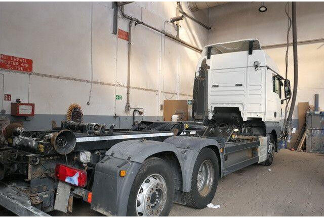 MAN 26.400 TGX BL 6x2, Meiller RK 20.65, Funk, Lenk - Camion ampliroll: photos 2 MAN 26.400 TGX BL 6x2, Meiller RK 20.65, Funk, Lenk - Camion ampliroll: photos 2