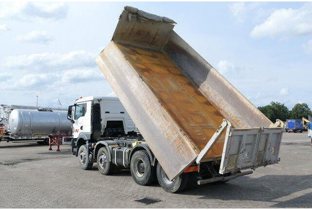 MAN 41.470 TGS 8x4, Bordmatik, Anbauplatte, Kombitür - Camion benne: photos 3 MAN 41.470 TGS 8x4, Bordmatik, Anbauplatte, Kombitür - Camion benne: photos 3