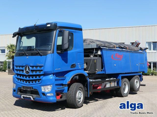 Mercedes-Benz 2548 L Arocs HAD 6x4, Asphalt, Bitumen, Fliegl - Travaux routiers: photos 1 Mercedes-Benz 2548 L Arocs HAD 6x4, Asphalt, Bitumen, Fliegl - Travaux routiers: photos 1