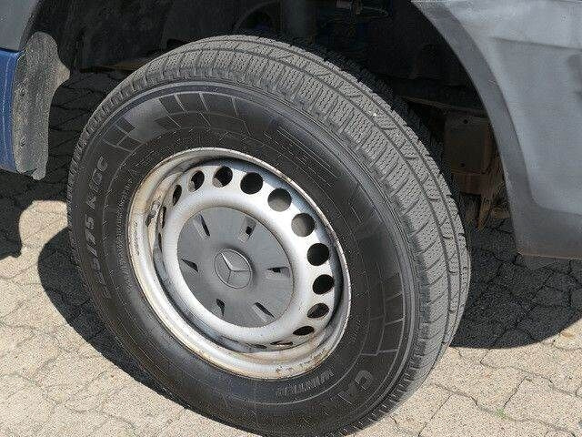Mercedes-Benz 316 CDI DOKA 4x4, Allrad, klima, 6. Sitze - Utilitaire rideaux coulissants (PLSC), Utilitaire double cabine: photos 3 Mercedes-Benz 316 CDI DOKA 4x4, Allrad, klima, 6. Sitze - Utilitaire rideaux coulissants (PLSC), Utilitaire double cabine: photos 3