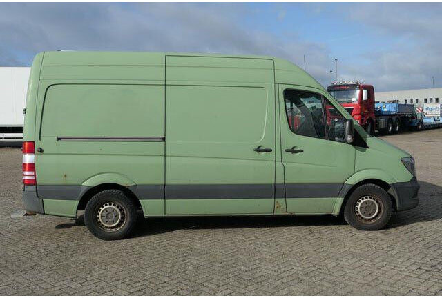 Mercedes-Benz 316 CDI Sprinter 4x2, Klima, Bott-Regale, AHK - Fourgon utilitaire: photos 4 Mercedes-Benz 316 CDI Sprinter 4x2, Klima, Bott-Regale, AHK - Fourgon utilitaire: photos 4
