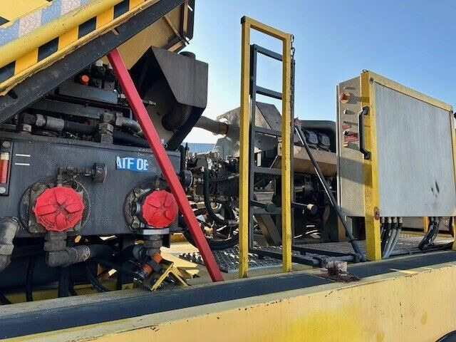 Schmidt CJS 914 Super, Kehrmaschine, Mercedes Motor - Balayeuse de voirie: photos 4 Schmidt CJS 914 Super, Kehrmaschine, Mercedes Motor - Balayeuse de voirie: photos 4