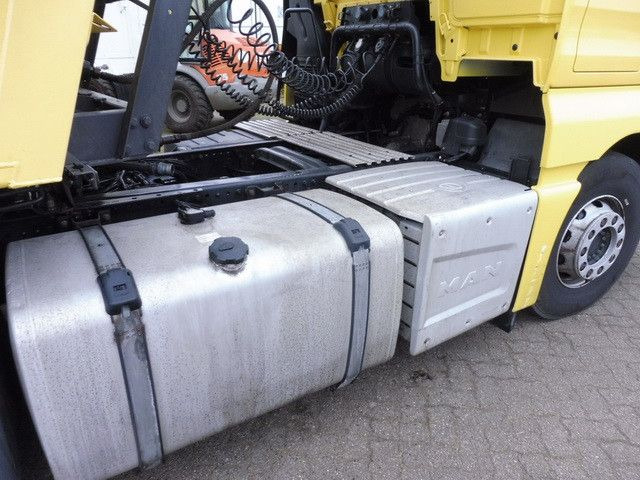 MAN 18.420 TGX XlX 4x2, Hydr., Navi, AC, Schlafliege - Tracteur routier: photos 3 MAN 18.420 TGX XlX 4x2, Hydr., Navi, AC, Schlafliege - Tracteur routier: photos 3