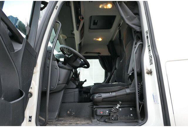 Tracteur routier Mercedes-Benz 1845 Arocs 4x2, Retarder, Hydr., Alu-Felgen: photos 8 Tracteur routier Mercedes-Benz 1845 Arocs 4x2, Retarder, Hydr., Alu-Felgen: photos 8