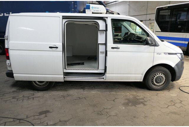 Volkswagen T 6 4x2, Thermo King E200MAX50, 3. Sitz, 184tkm - Utilitaire frigorifique: photos 4 Volkswagen T 6 4x2, Thermo King E200MAX50, 3. Sitz, 184tkm - Utilitaire frigorifique: photos 4