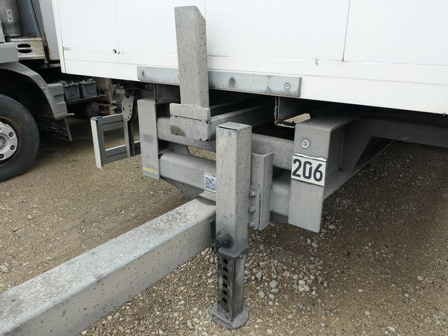 WEKA ZAA-WA-7.75-1X10, BDF, 1-Achser, Luftfed. - Remorque porte-conteneur/ Caisse mobile: photos 3 WEKA ZAA-WA-7.75-1X10, BDF, 1-Achser, Luftfed. - Remorque porte-conteneur/ Caisse mobile: photos 3
