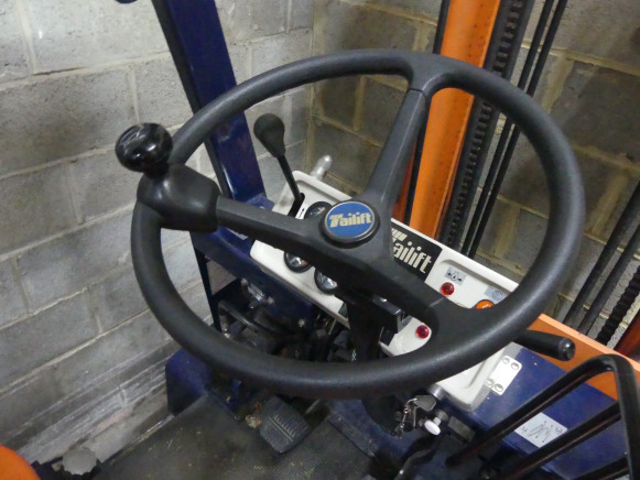 Chariot élévateur Tailift FD 25 - Chariot élévateur: photos 5 Chariot élévateur Tailift FD 25 - Chariot élévateur: photos 5