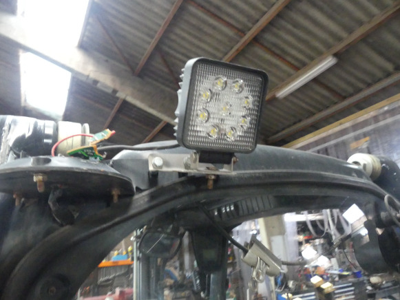 Chariot élévateur Chariot élévateur avec tète rotatif Linde H16D: photos 17