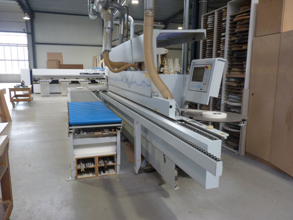 Plaqueuse de chants Brandt Highflex 1440 KDF 440 (211-0261206590-2012) + Rallonge avec convoyeur à rouleaux - Machine à bois: photos 2 Plaqueuse de chants Brandt Highflex 1440 KDF 440 (211-0261206590-2012) + Rallonge avec convoyeur à rouleaux - Machine à bois: photos 2