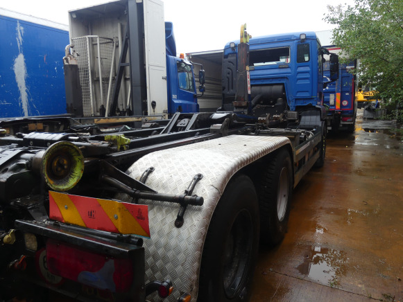 REF:1218 - Camion porte-container MAN TGS - Camion ampliroll: photos 4 REF:1218 - Camion porte-container MAN TGS - Camion ampliroll: photos 4