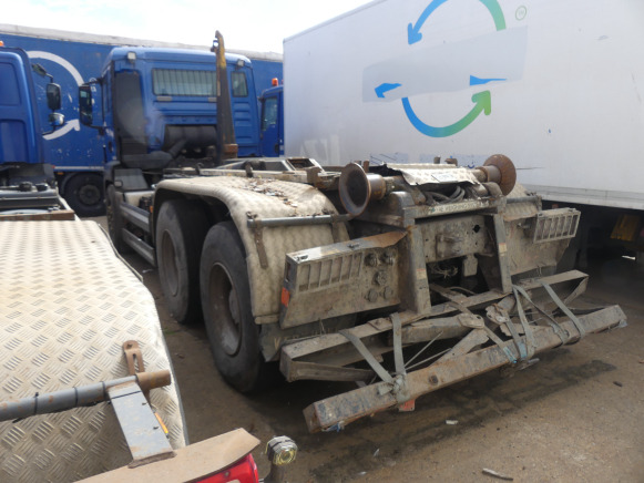 REF:1276 - Camion porte-container MAN TGS (2011-837.710 km) - Camion ampliroll: photos 4 REF:1276 - Camion porte-container MAN TGS (2011-837.710 km) - Camion ampliroll: photos 4