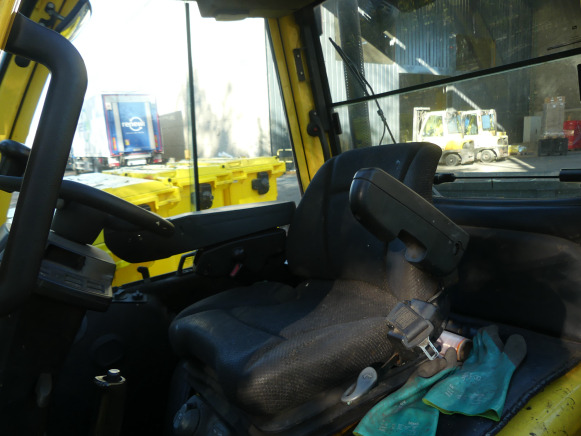 REF:1935 - Chariot élévateur Hyster H3.5 FT - Chariot élévateur: photos 4 REF:1935 - Chariot élévateur Hyster H3.5 FT - Chariot élévateur: photos 4