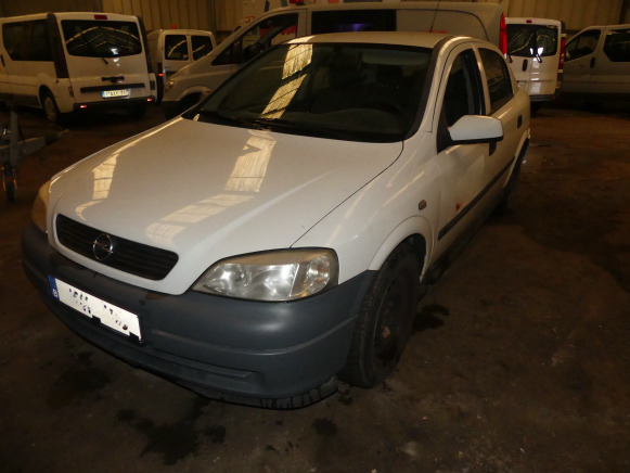 REF:JGN449 - Voiture Opel Astra 1,7 Dti (2003-129.196 km) - Voiture: photos 1 REF:JGN449 - Voiture Opel Astra 1,7 Dti (2003-129.196 km) - Voiture: photos 1