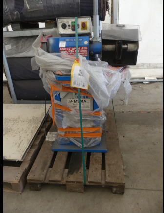 Touret à meuler double tête Aceti Machinne 108 - Machine à métaux: photos 1 Touret à meuler double tête Aceti Machinne 108 - Machine à métaux: photos 1