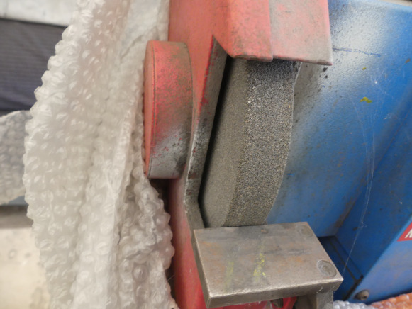 Touret à meuler double tête Aceti Machinne 108 - Machine à métaux: photos 4 Touret à meuler double tête Aceti Machinne 108 - Machine à métaux: photos 4