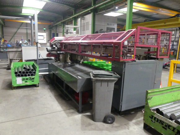 Tronçonneuse numérique Behringer HBP 303A PCM - Machine à métaux: photos 4 Tronçonneuse numérique Behringer HBP 303A PCM - Machine à métaux: photos 4