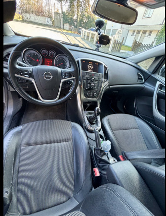 Voiture Opel Astra - Voiture: photos 3 Voiture Opel Astra - Voiture: photos 3