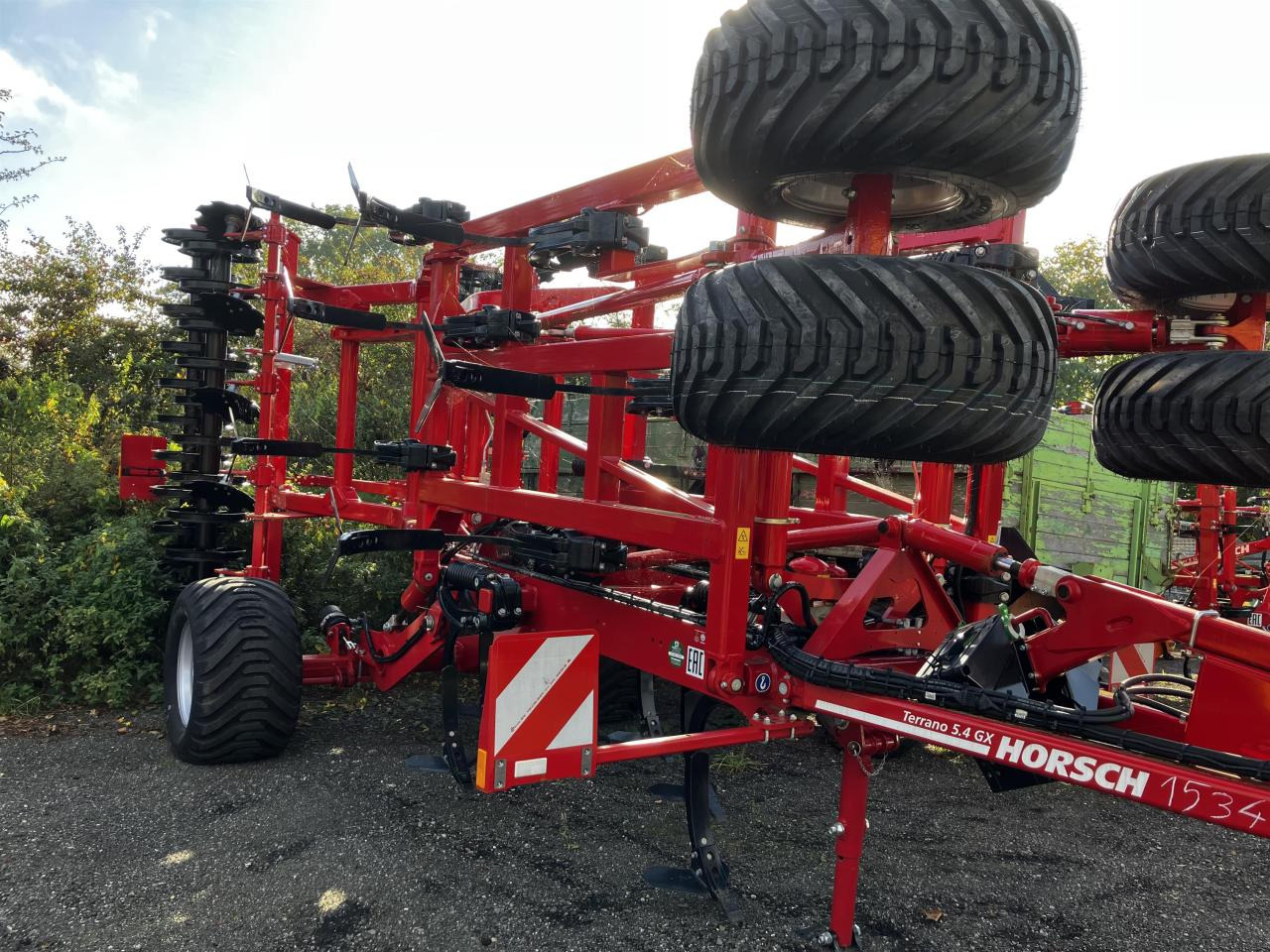 Horsch Terrano 5.4 GX - Bineuse: photos 1 Horsch Terrano 5.4 GX - Bineuse: photos 1