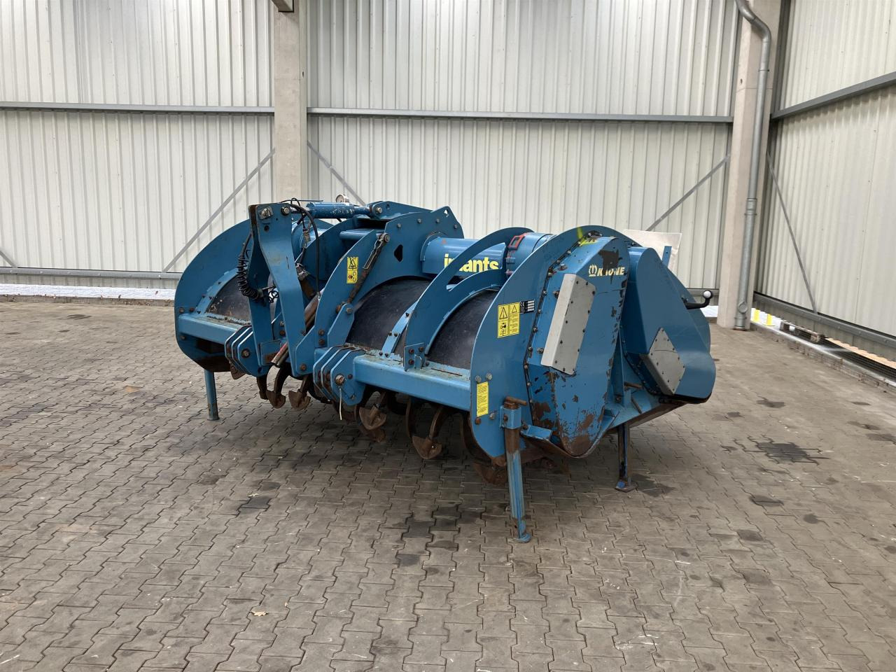 Imants 57 SX 300 PLH - Outils du sol: photos 1 Imants 57 SX 300 PLH - Outils du sol: photos 1