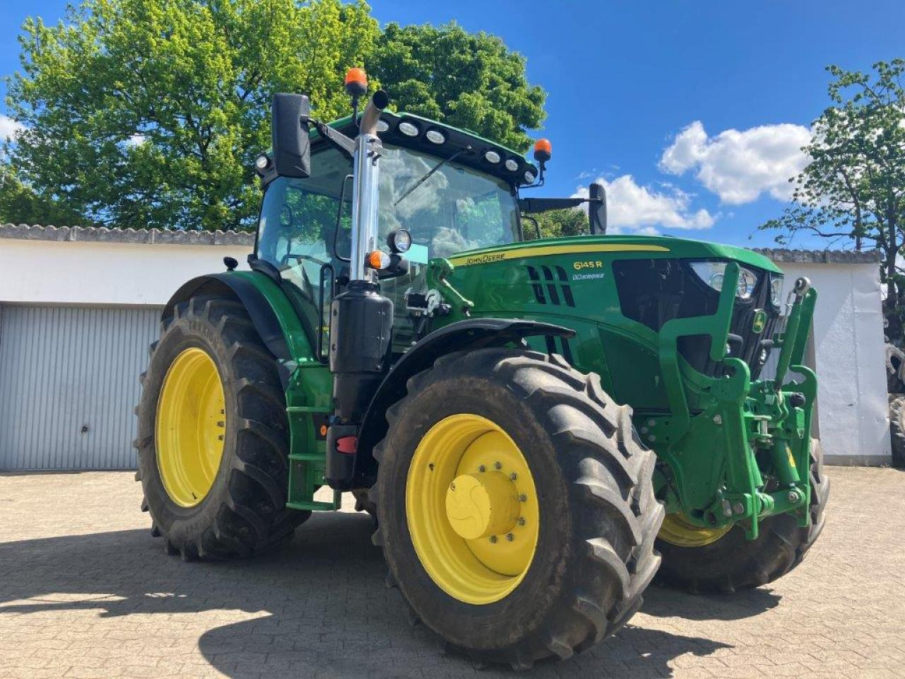 John Deere 6145R - Tracteur agricole: photos 2 John Deere 6145R - Tracteur agricole: photos 2
