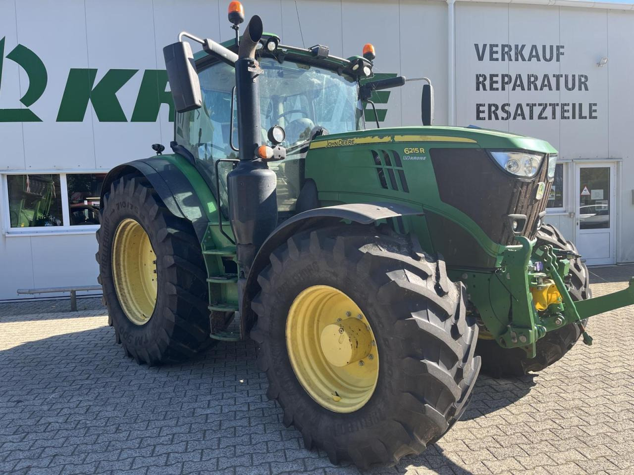 John Deere 6215R - Tracteur agricole: photos 2 John Deere 6215R - Tracteur agricole: photos 2