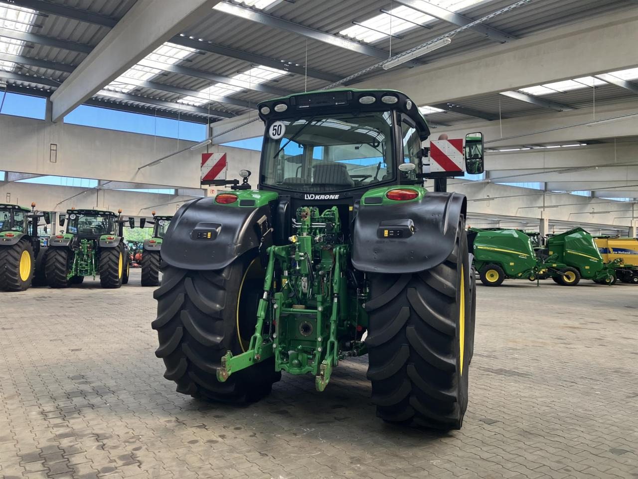 John Deere 6215R - Tracteur agricole: photos 3 John Deere 6215R - Tracteur agricole: photos 3