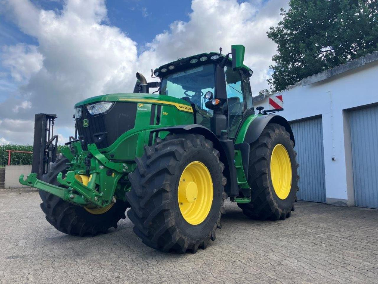 John Deere 6R 250 - Tracteur agricole: photos 2 John Deere 6R 250 - Tracteur agricole: photos 2