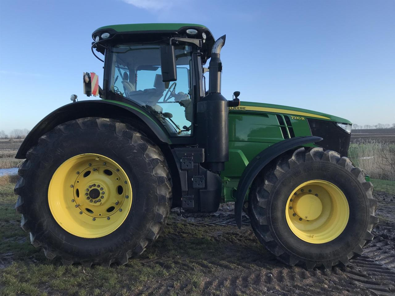 John Deere 7310R - Tracteur agricole: photos 1 John Deere 7310R - Tracteur agricole: photos 1