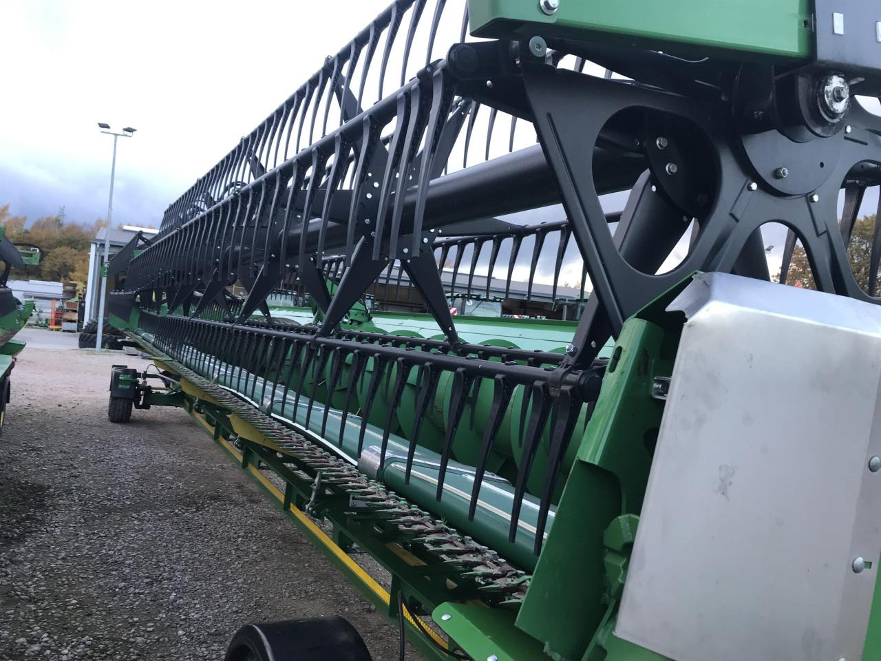 John Deere 740 Premium Flow - Accessoire aux ensileuses: photos 4 John Deere 740 Premium Flow - Accessoire aux ensileuses: photos 4