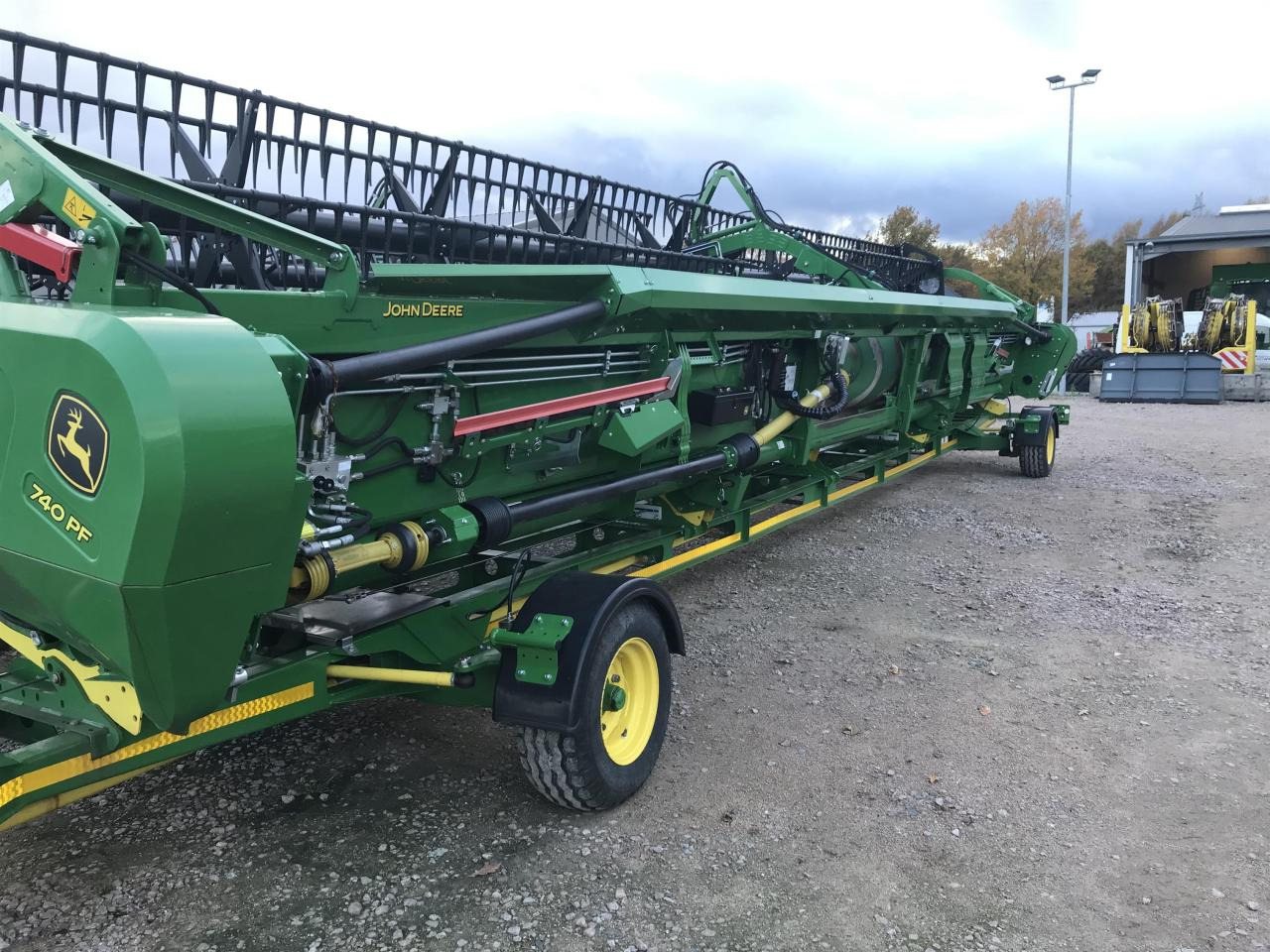 John Deere 740 Premium Flow - Accessoire aux ensileuses: photos 2 John Deere 740 Premium Flow - Accessoire aux ensileuses: photos 2