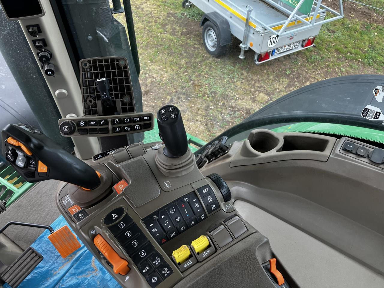 Tracteur agricole John Deere 7R 310: photos 8