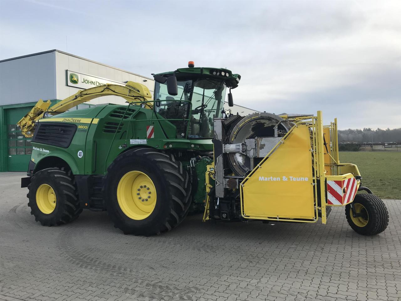 John Deere 9800 - Ensileuse: photos 2 John Deere 9800 - Ensileuse: photos 2