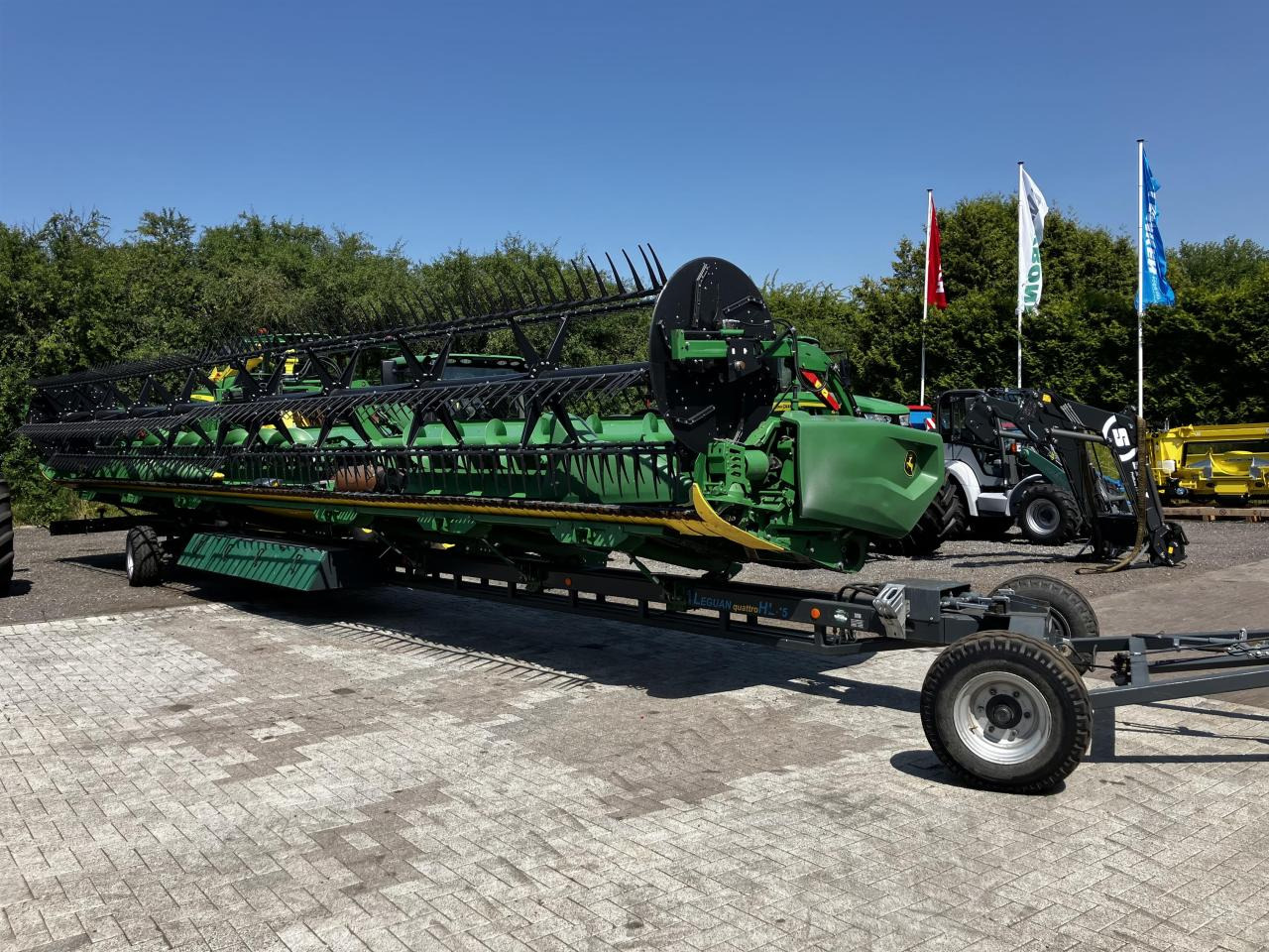 John Deere RD40F - Accessoire aux ensileuses: photos 1 John Deere RD40F - Accessoire aux ensileuses: photos 1