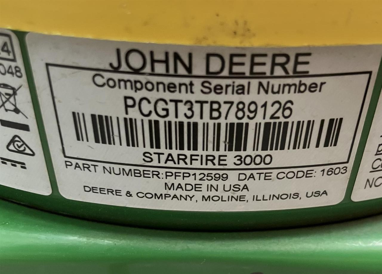 John Deere SF3000 - Système de navigation pour Machine agricole: photos 4 John Deere SF3000 - Système de navigation pour Machine agricole: photos 4