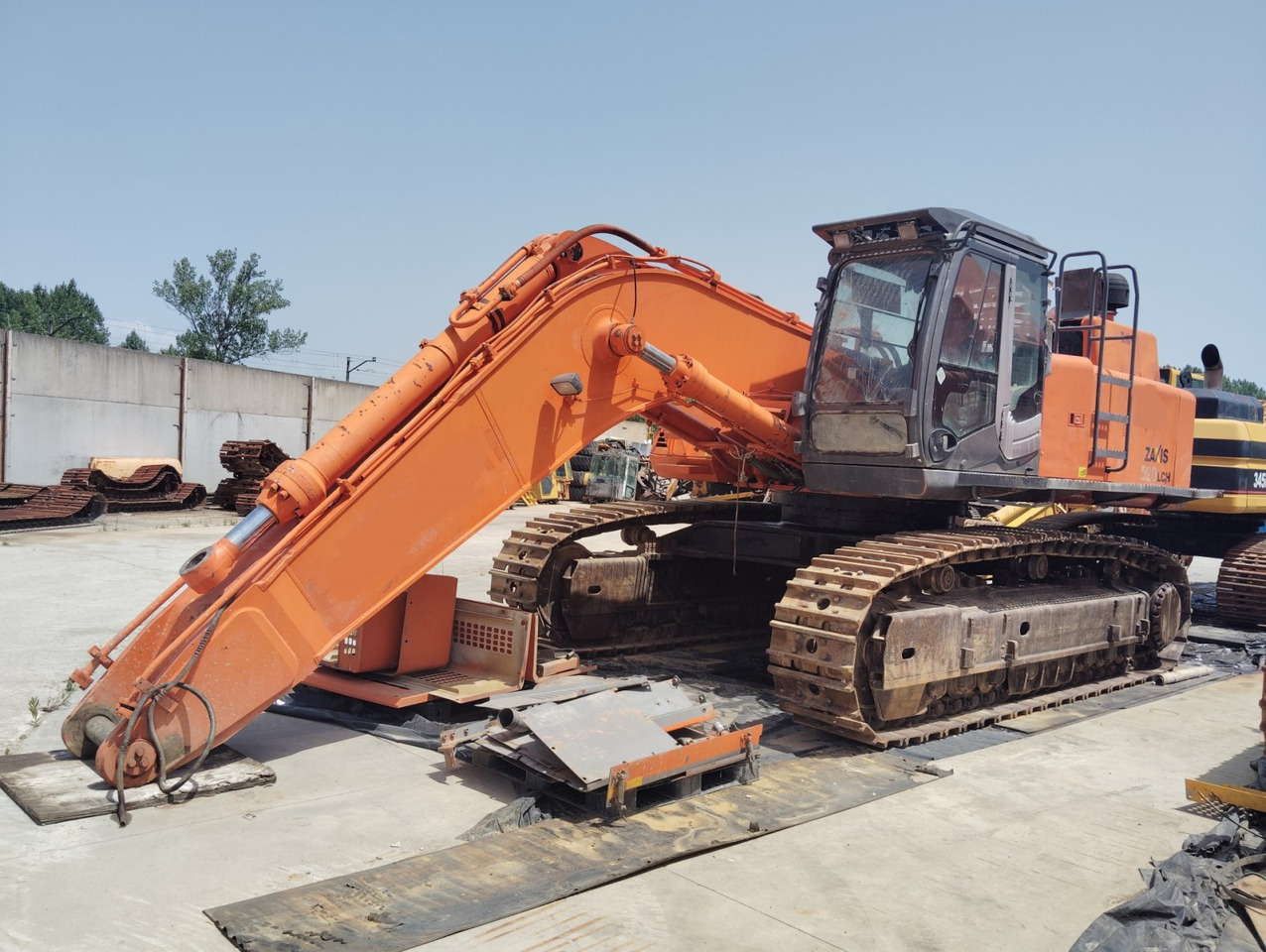 EXCAVADORA HITACHI ZX520LCH-3 - Pelle sur chenille: photos 1 EXCAVADORA HITACHI ZX520LCH-3 - Pelle sur chenille: photos 1